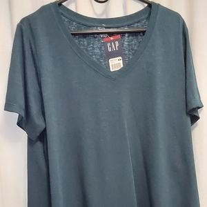 New GAP with tags womens top